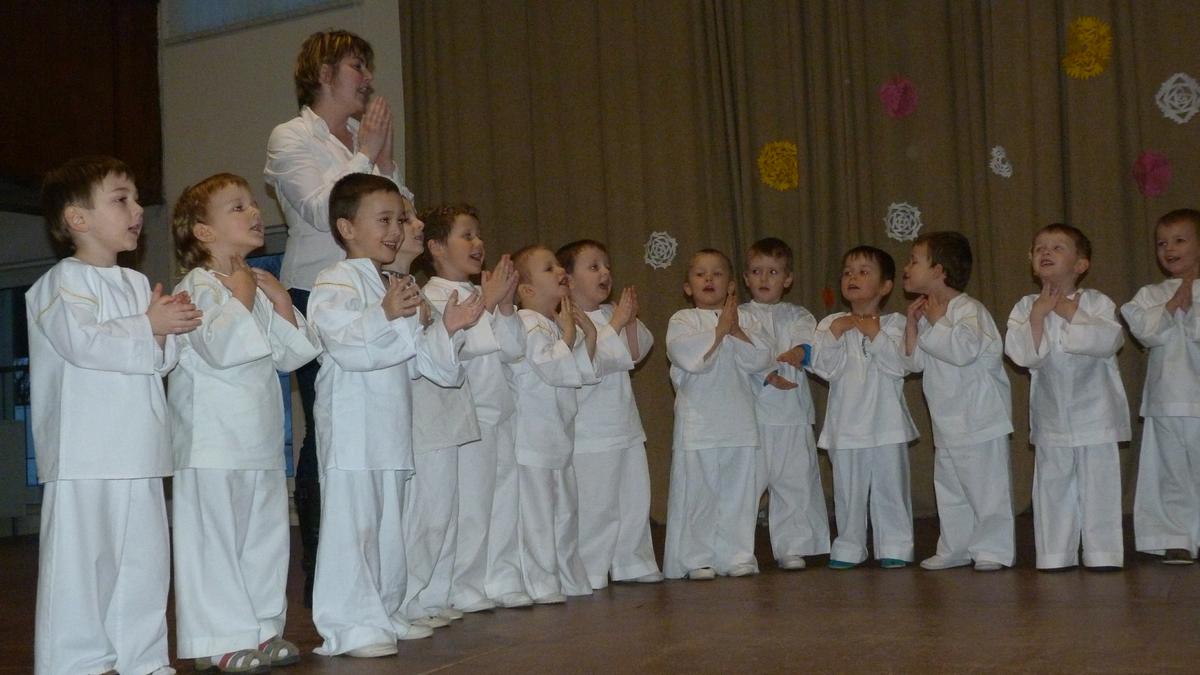 Pistalicky_vanocni_pasmo_19.1.2012_16-20-53